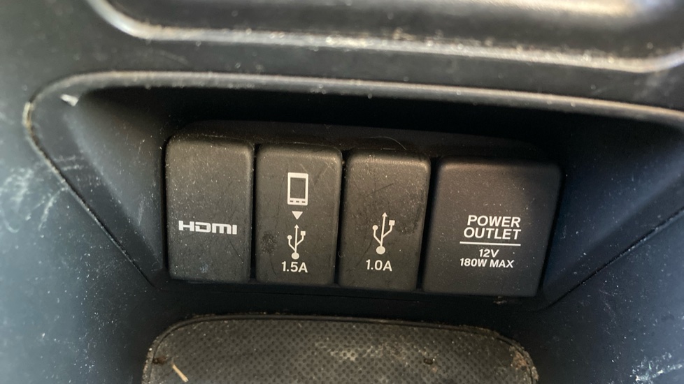 Honda CR-V 1.5 VTEC Turbo EX 5dr Petrol Estate - Image 41
