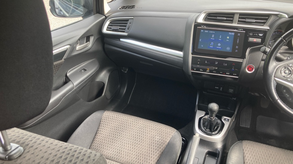 Honda Jazz 1.3 i-VTEC EX 5dr Petrol Hatchback - Image 14