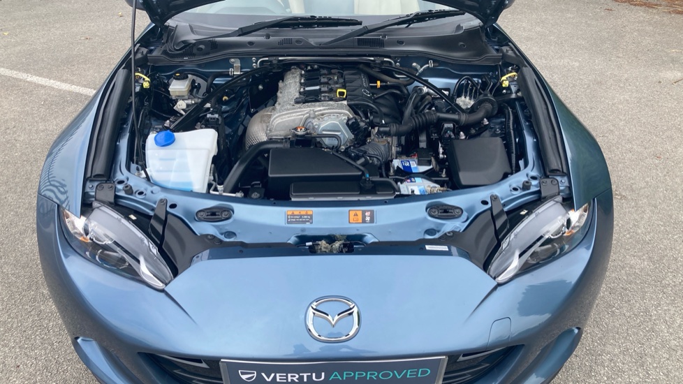 Mazda MX-5 2.0 Sport Nav 2dr Petrol Convertible - Image 8