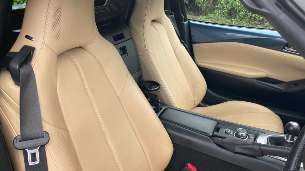 Mazda MX-5 2.0 Sport Nav 2dr Petrol Convertible - Image 15