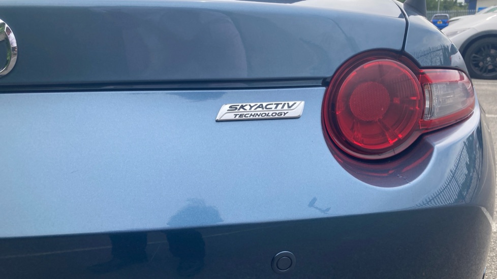 Mazda MX-5 2.0 Sport Nav 2dr Petrol Convertible - Image 22