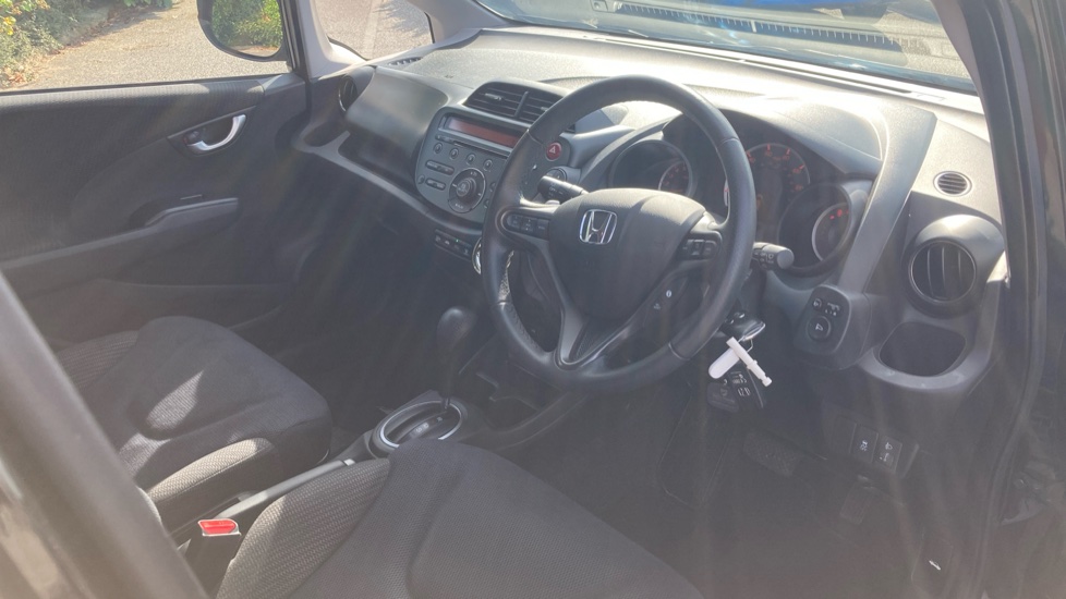 Honda Jazz 1.4 i-VTEC ES Plus 5dr CVT Petrol Hatchback - Image 11