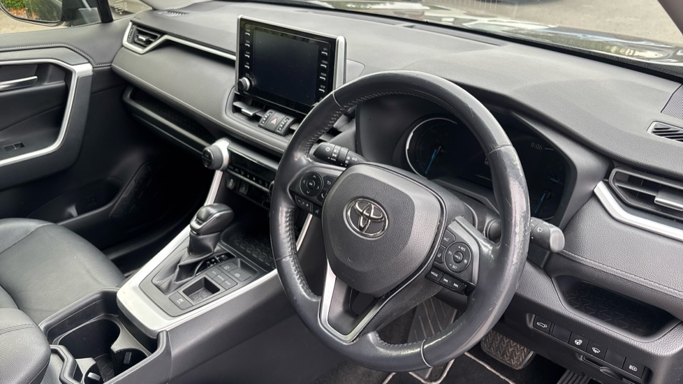 Toyota RAV4 2.5 VVT-i Hybrid Excel 5dr CVT 2WD Hybrid Estate - Image 11