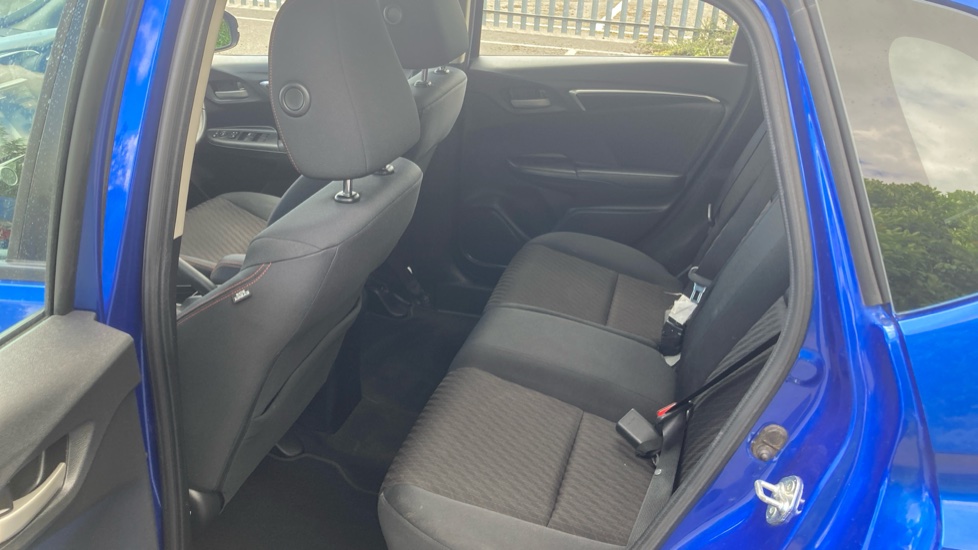 Honda Jazz 1.5 i-VTEC Sport 5dr Petrol Hatchback - Image 16