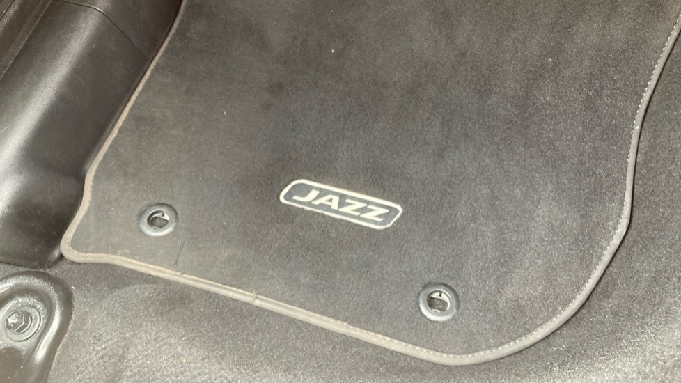 Honda Jazz 1.5 i-VTEC Sport 5dr Petrol Hatchback - Image 40