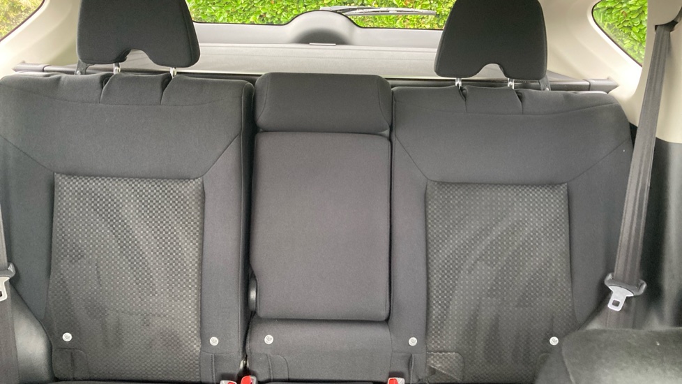 Honda CR-V 2.0 i-VTEC SE Plus 5dr Auto [Nav] Petrol Estate - Image 15