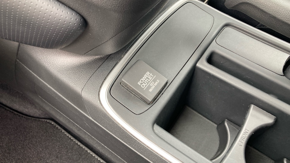 Honda CR-V 2.0 i-VTEC SE Plus 5dr Auto [Nav] Petrol Estate - Image 44