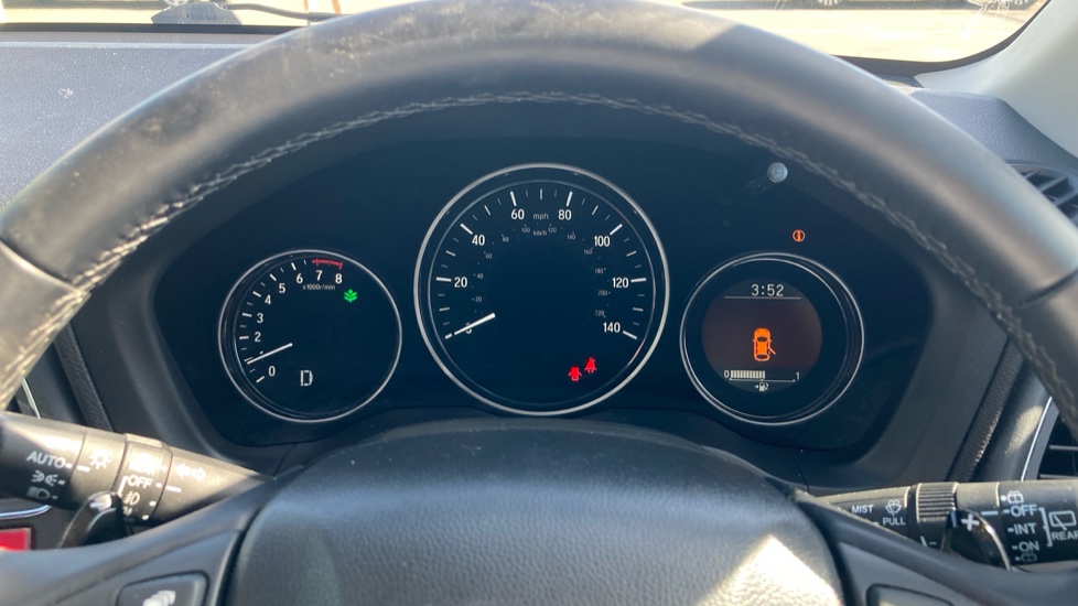 Honda HR-V 1.5 i-VTEC EX CVT 5dr Petrol Hatchback - Image 18