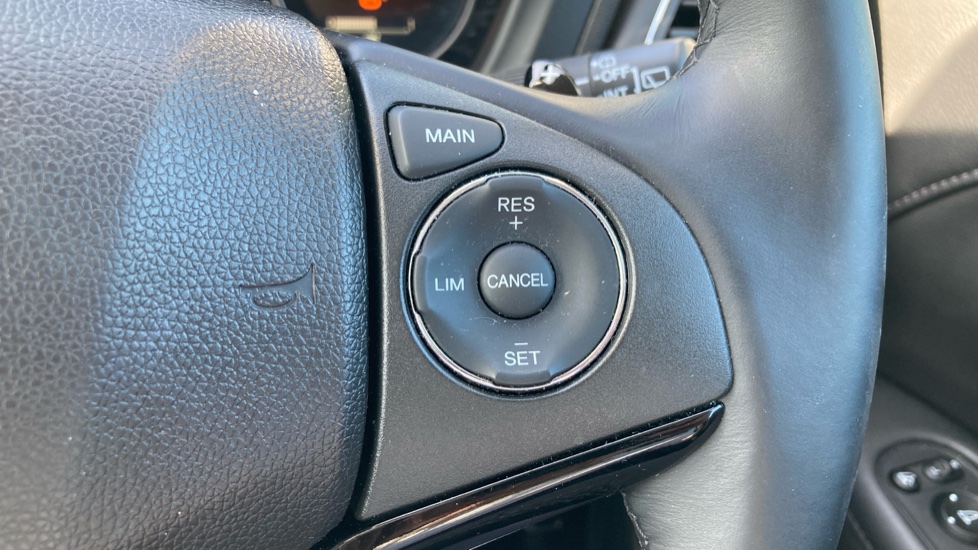 Honda HR-V 1.5 i-VTEC EX CVT 5dr Petrol Hatchback - Image 28
