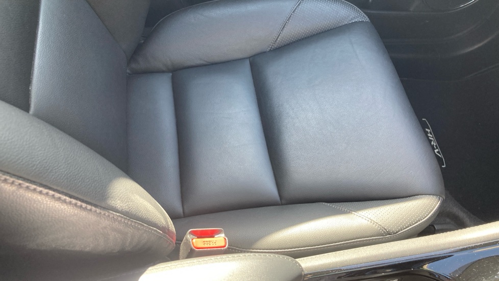 Honda HR-V 1.5 i-VTEC EX CVT 5dr Petrol Hatchback - Image 44