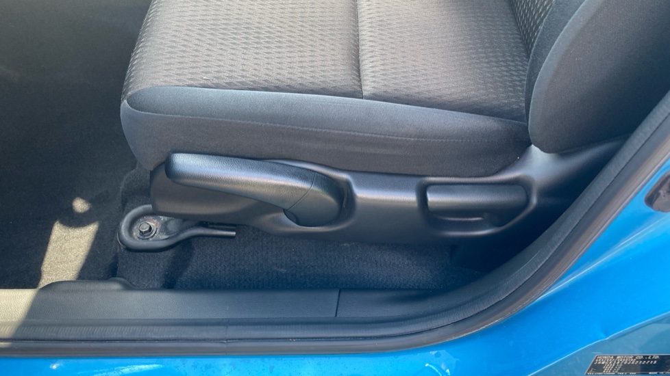 Honda Jazz 1.3 i-VTEC EX 5dr CVT Petrol Hatchback - Image 39