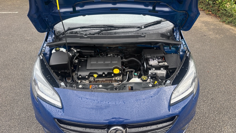 Vauxhall Corsa 1.4 [75] Griffin 5dr Petrol Hatchback - Image 8