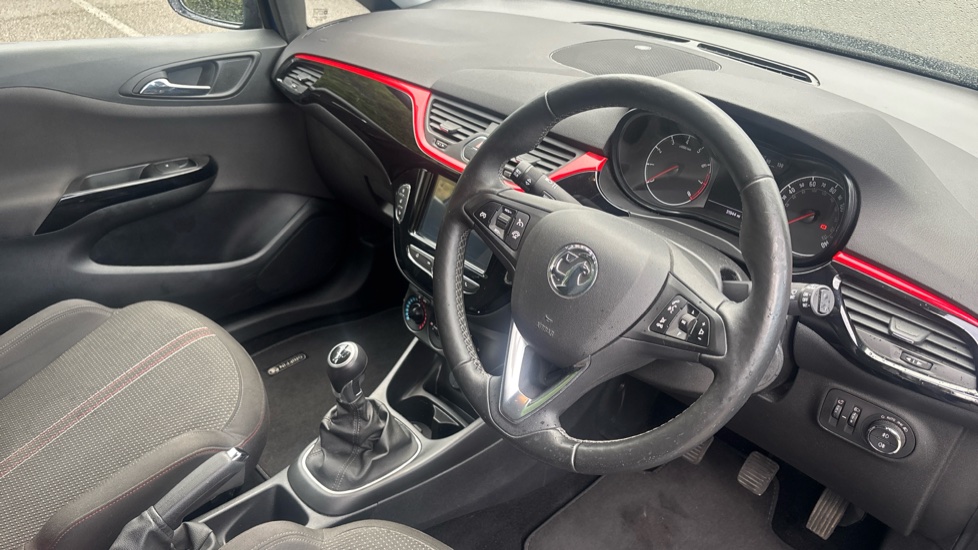 Vauxhall Corsa 1.4 [75] Griffin 5dr Petrol Hatchback - Image 11