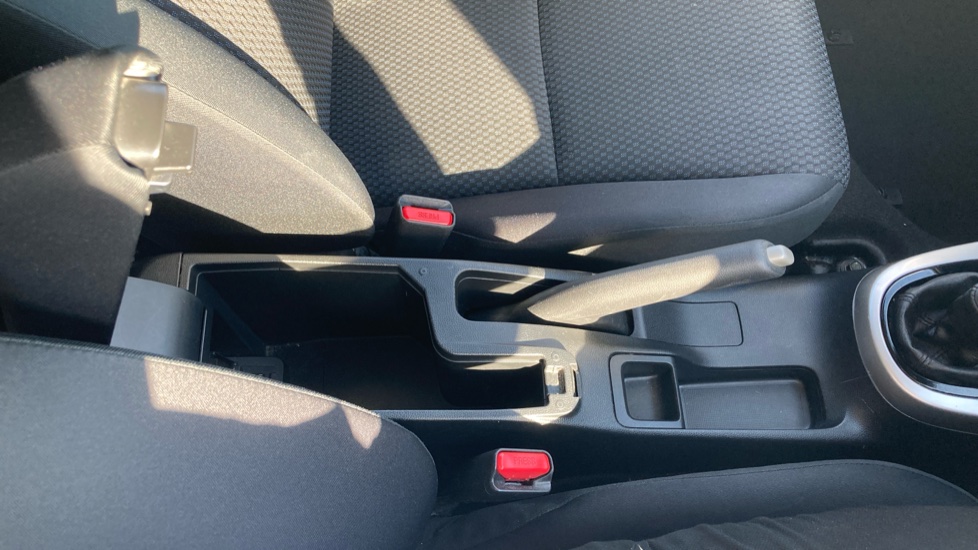 Honda Jazz 1.3 i-VTEC SE 5dr Petrol Hatchback - Image 31