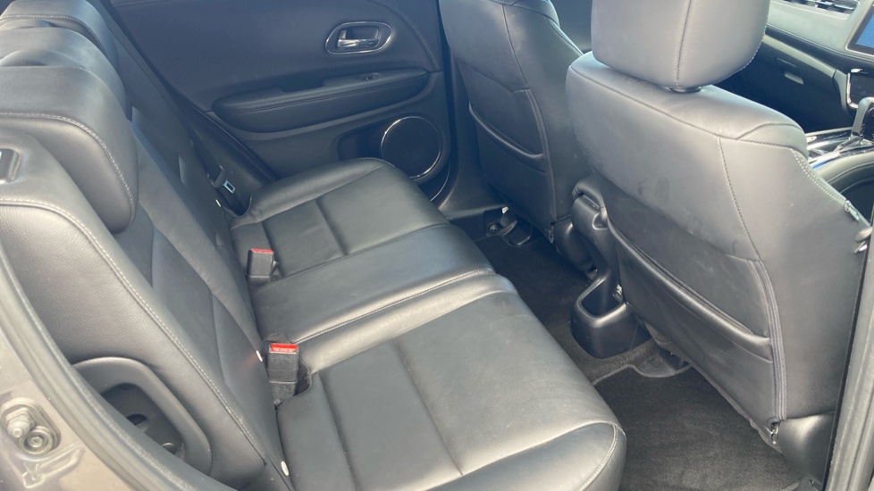 Honda HR-V 1.5 i-VTEC EX CVT 5dr Petrol Hatchback - Image 24