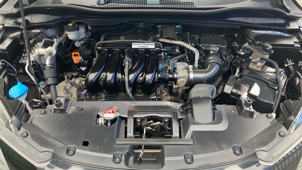 Honda HR-V 1.5 i-VTEC EX CVT 5dr Petrol Hatchback - Image 28