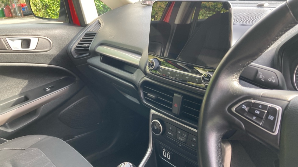 Ford EcoSport 1.0 EcoBoost Zetec 5dr Petrol Hatchback - Image 14
