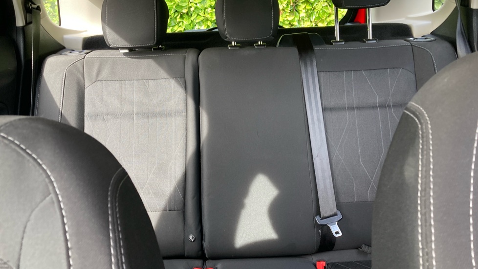 Ford EcoSport 1.0 EcoBoost Zetec 5dr Petrol Hatchback - Image 15