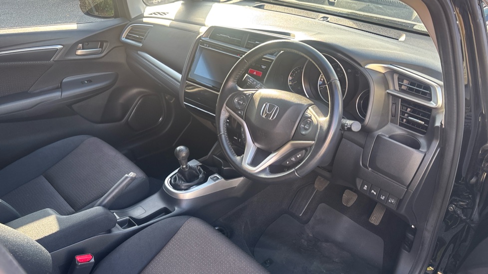 Honda Jazz 1.3 EX 5dr Petrol Hatchback - Image 11