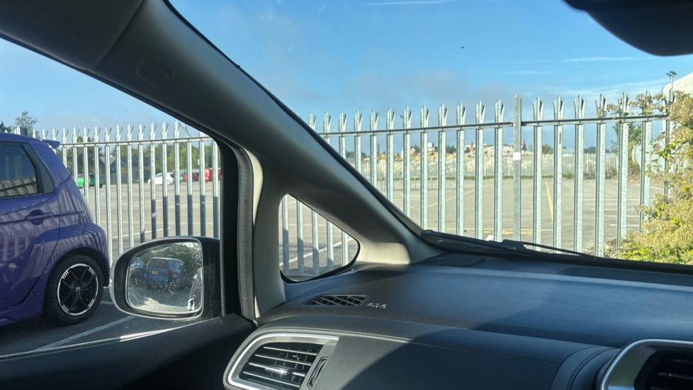 Honda Jazz 1.3 EX 5dr Petrol Hatchback - Image 35