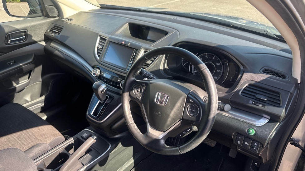 Honda CR-V 2.0 i-VTEC SE Plus 5dr Auto [Nav] Petrol Estate - Image 11