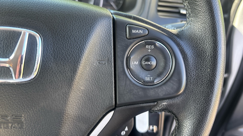 Honda CR-V 2.0 i-VTEC SE Plus 5dr Auto [Nav] Petrol Estate - Image 25
