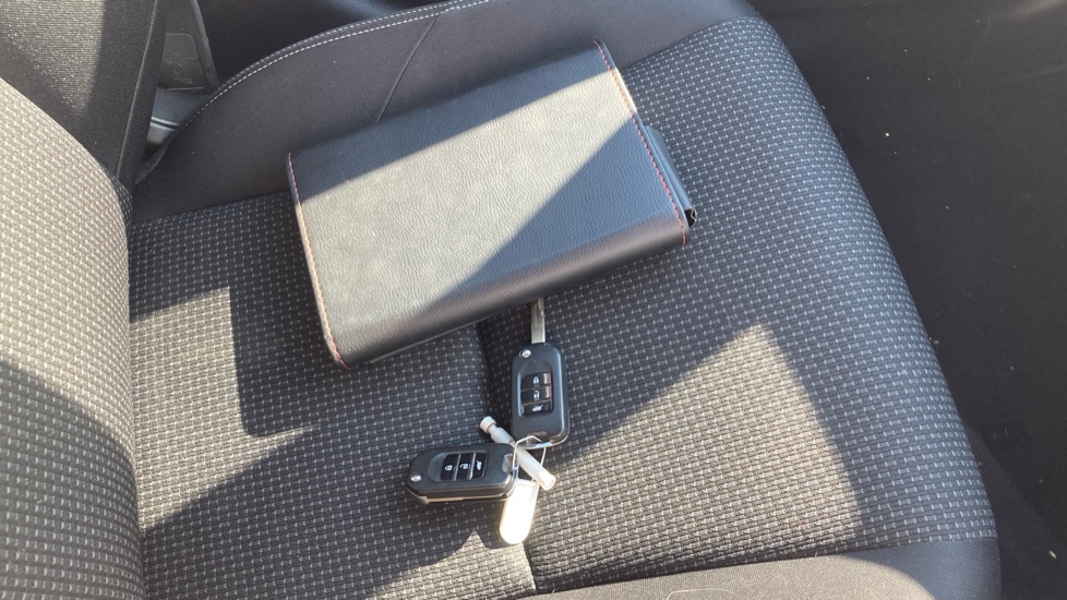 Honda Civic 1.8 i-VTEC SE Plus 5dr Petrol Hatchback - Image 19