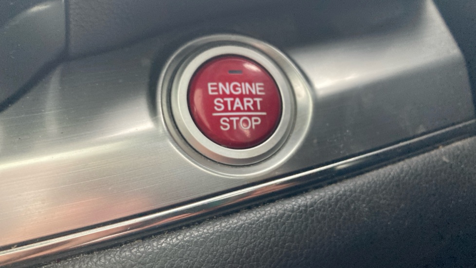 Honda CR-V 1.6 i-DTEC 160 EX 5dr Diesel Estate - Image 37
