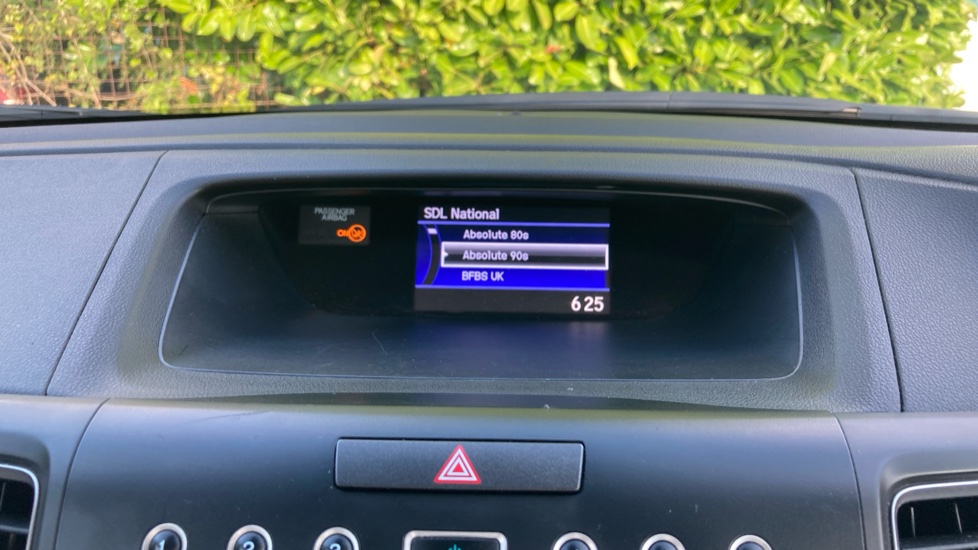 Honda CR-V 2.0 i-VTEC S 5dr 2WD Petrol Estate - Image 32