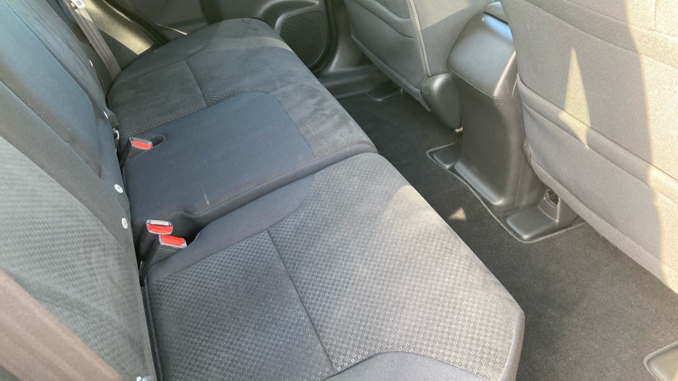 Honda CR-V 2.0 i-VTEC S 5dr 2WD Petrol Estate - Image 41
