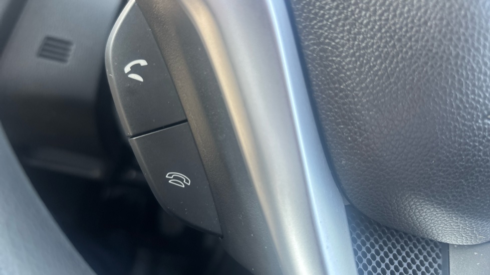 Honda Jazz 1.3 i-VTEC S 5dr Petrol Hatchback - Image 25