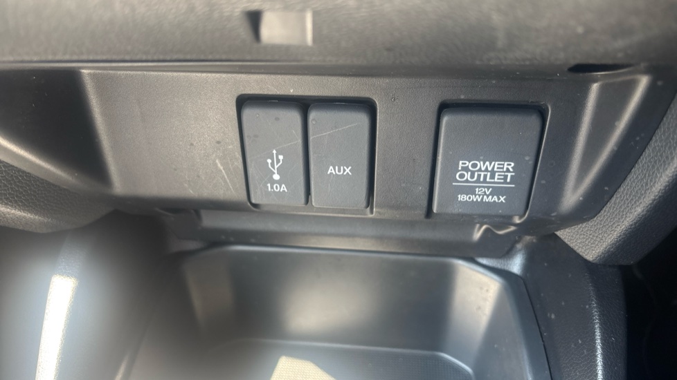 Honda Jazz 1.3 i-VTEC S 5dr Petrol Hatchback - Image 29