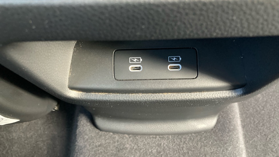 Honda CR-V 2.0 eHEV Elegance 5dr eCVT Hybrid Estate - Image 18
