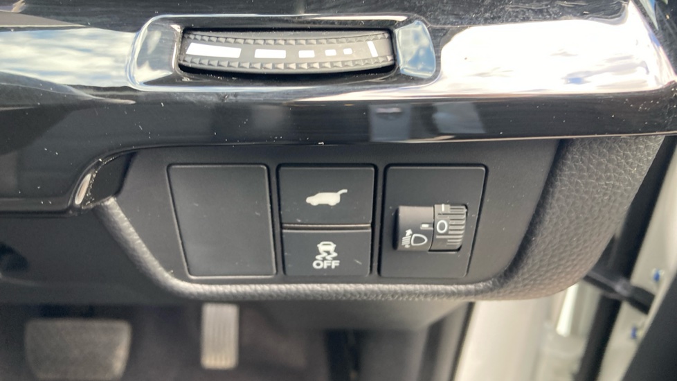 Honda CR-V 2.0 eHEV Elegance 5dr eCVT Hybrid Estate - Image 21