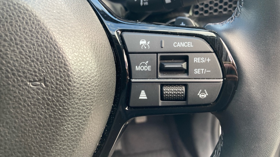 Honda CR-V 2.0 eHEV Elegance 5dr eCVT Hybrid Estate - Image 23