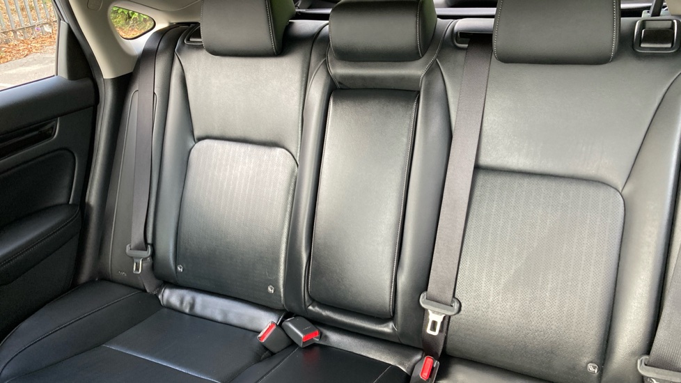 Honda Civic 2.0 eHEV Advance 5dr CVT Hybrid Hatchback - Image 8