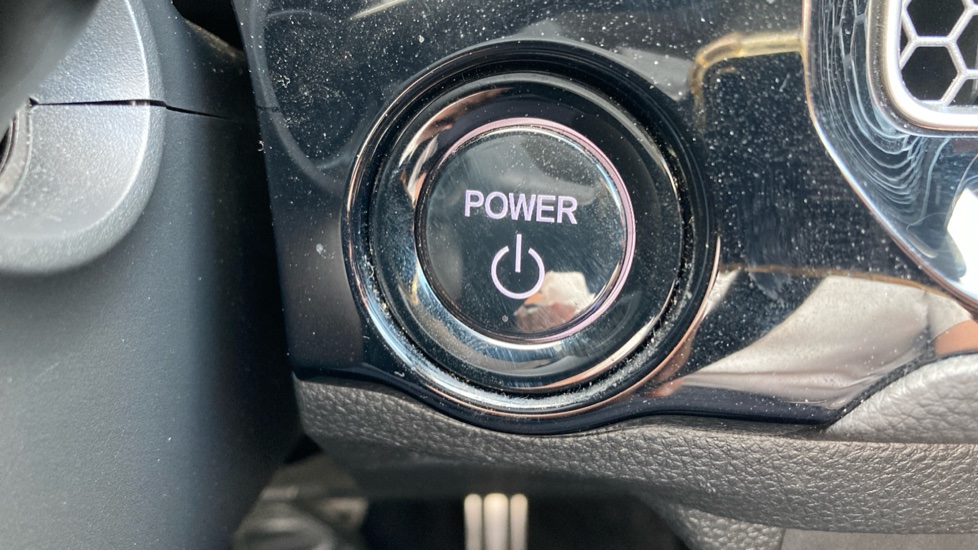 Honda Civic 2.0 eHEV Advance 5dr CVT Hybrid Hatchback - Image 22