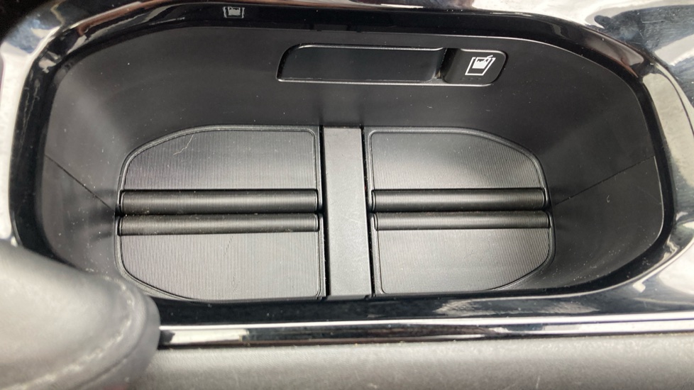 Honda HR-V 1.5 i-VTEC EX CVT 5dr Petrol Hatchback - Image 39