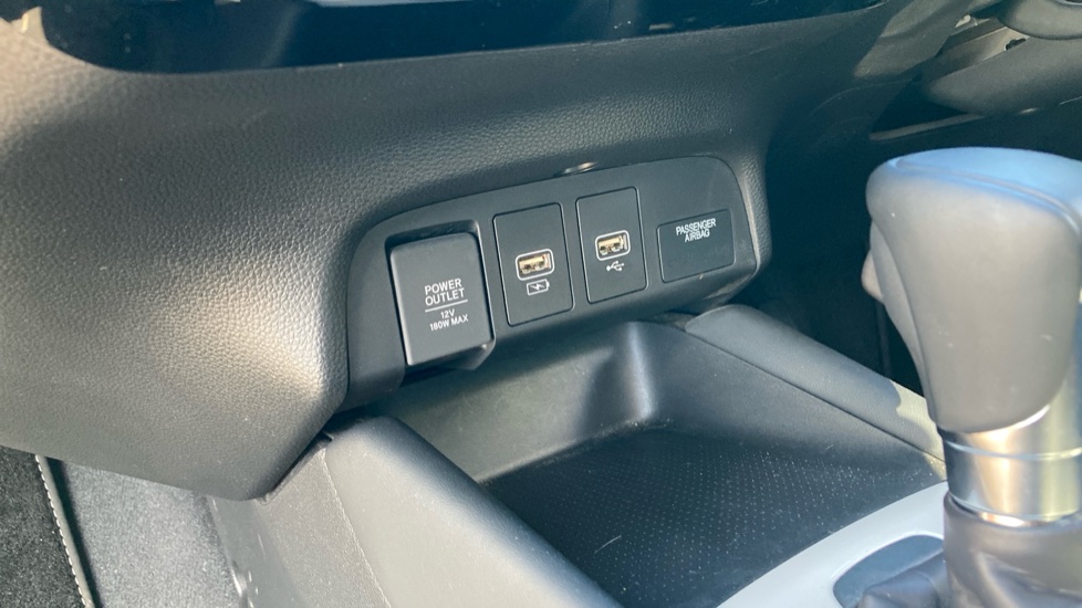 Honda Jazz 1.5 i-MMD Hybrid Advance 5dr eCVT Hybrid Hatchback - Image 33