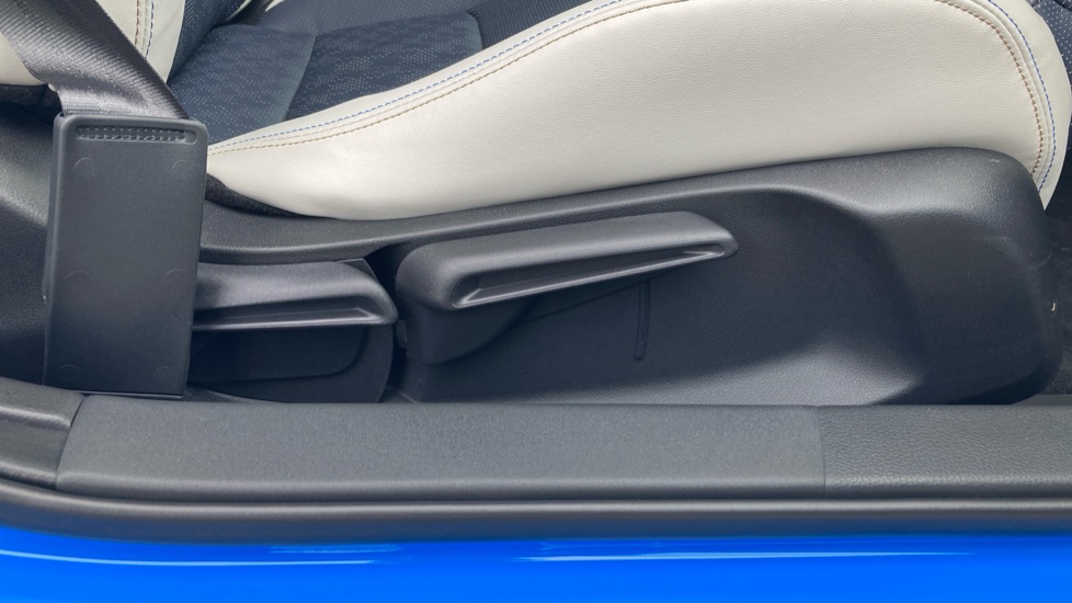Honda Prelude 2.0 eHEV Advance 3dr CVT Hybrid Coupe - Image 17