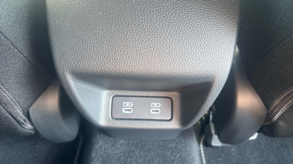 Honda Civic 2.0 eHEV Elegance 5dr CVT Hybrid Hatchback - Image 15