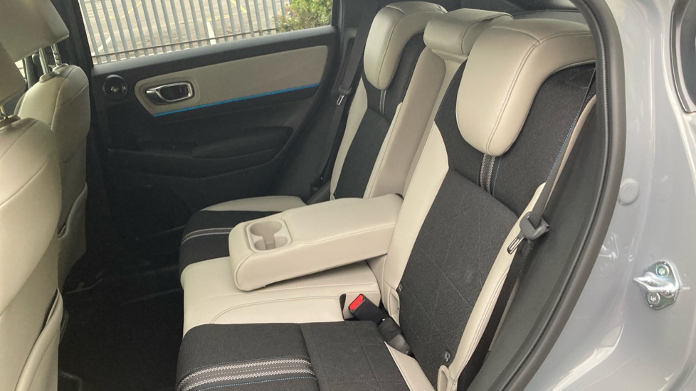 Honda HR-V 1.5 eHEV Advance Style Plus 5dr CVT Hybrid Hatchback - Image 18