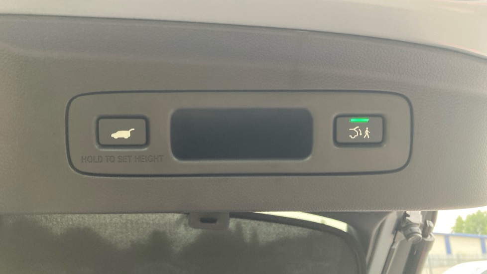 Honda HR-V 1.5 eHEV Advance Style Plus 5dr CVT Hybrid Hatchback - Image 24