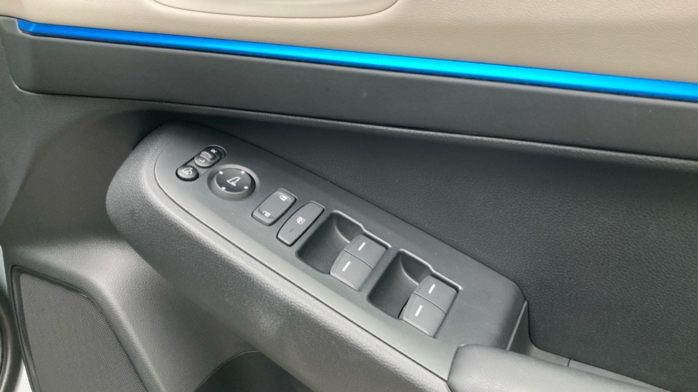 Honda HR-V 1.5 eHEV Advance Style Plus 5dr CVT Hybrid Hatchback - Image 25
