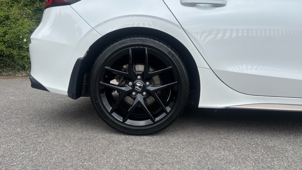 Honda Civic 2.0 eHEV Sport 5dr CVT Hybrid Hatchback - Image 9