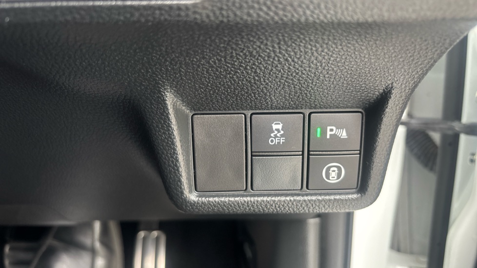 Honda Civic 2.0 eHEV Sport 5dr CVT Hybrid Hatchback - Image 32