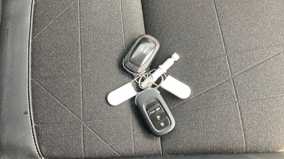 Honda HR-V 1.5 eHEV Advance 5dr CVT Hybrid Hatchback - Image 22