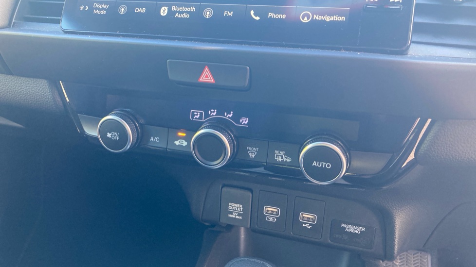 Honda Jazz 1.5 i-MMD Hybrid Elegance 5dr eCVT Hybrid Hatchback - Image 27