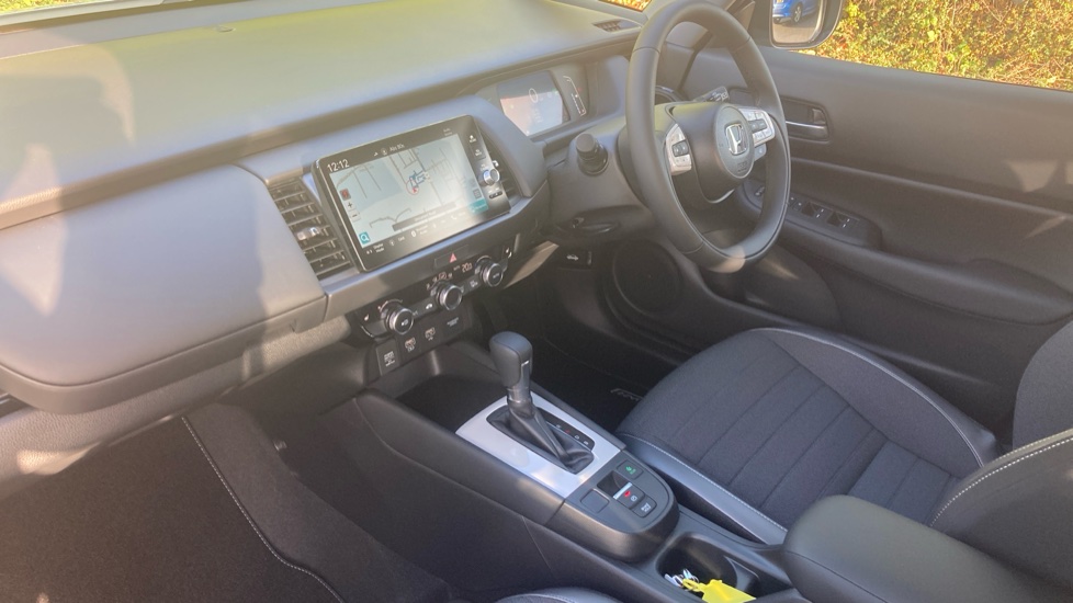 Honda Jazz 1.5 i-MMD Hybrid Crosstar Advance 5dr eCVT Hybrid Hatchback - Image 2