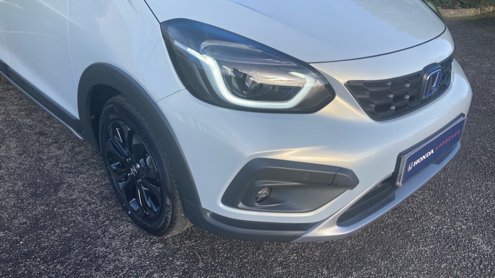Honda Jazz 1.5 i-MMD Hybrid Crosstar Advance 5dr eCVT Hybrid Hatchback - Image 14
